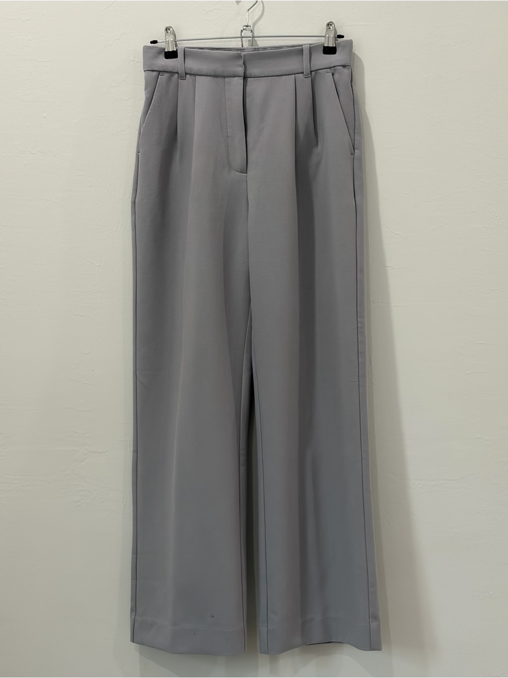 Abercrombie & Fitch Wide-Leg High-Rise Pants in Light Gray